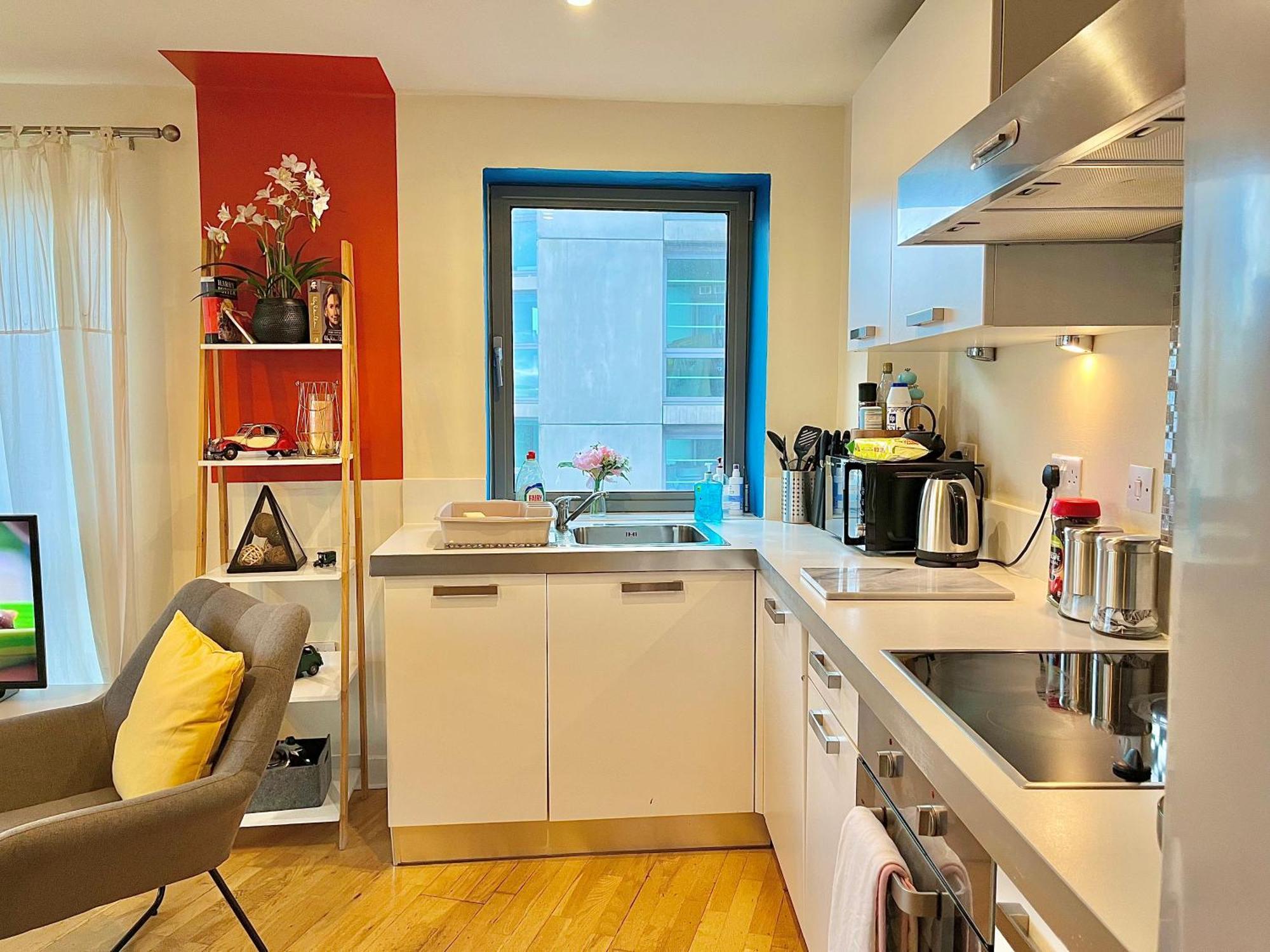 Skyview Apartment By Noknokstay - City Centre With Parking - Group, Family, Business Σέφιλντ Εξωτερικό φωτογραφία