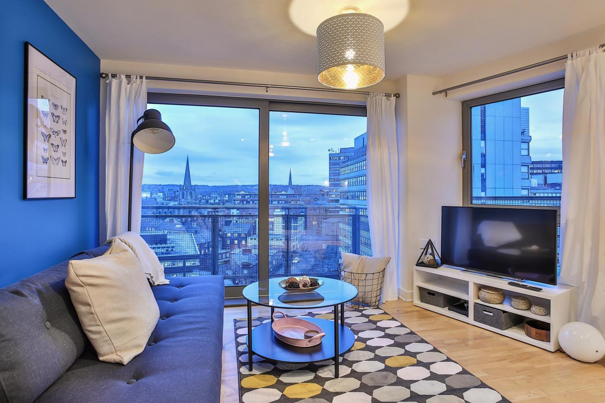 Skyview Apartment By Noknokstay - City Centre With Parking - Group, Family, Business Σέφιλντ Εξωτερικό φωτογραφία